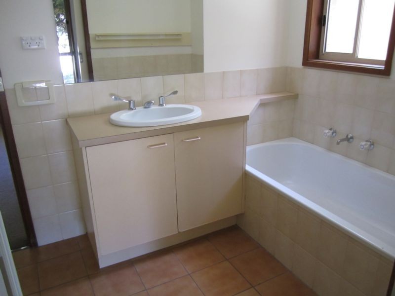 1/21A Howqua Drive, Rosebud West VIC 3940