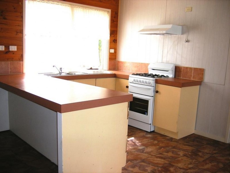 45 Ocean Street, Rosebud VIC 3939