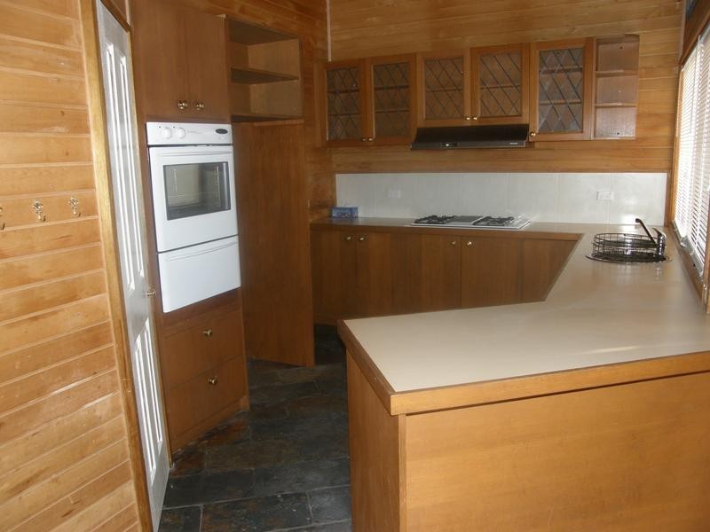 15 Dumossa Avenue, Rosebud VIC 3939