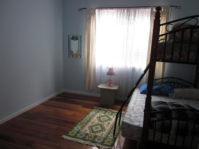 69 Fourth Avenue, Rosebud VIC 3939