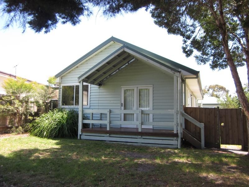 1/22 Potton Avenue, Rosebud VIC 3939