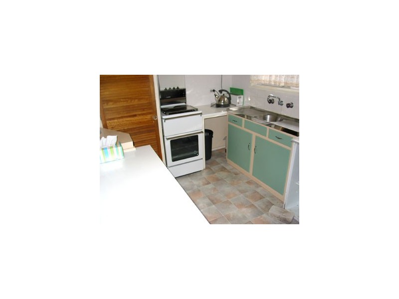 22 Third Avenue, Rosebud VIC 3939