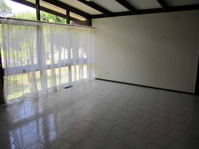 40 Brendel Street, Rosebud West VIC 3940