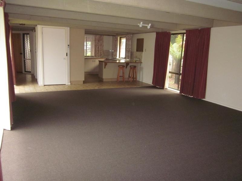 6 Leisure Way, Rosebud VIC 3939