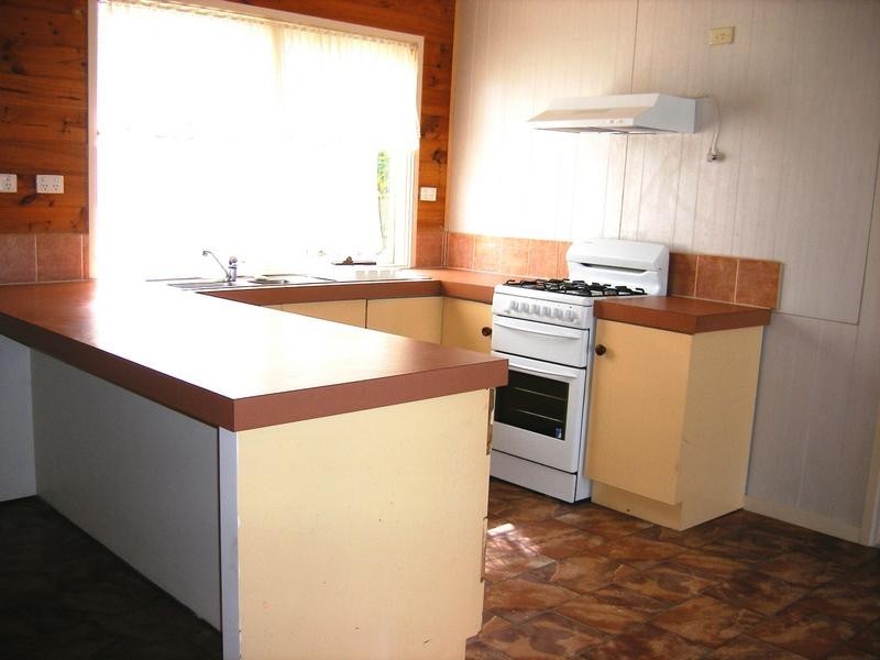 45 Ocean Street, Rosebud VIC 3939