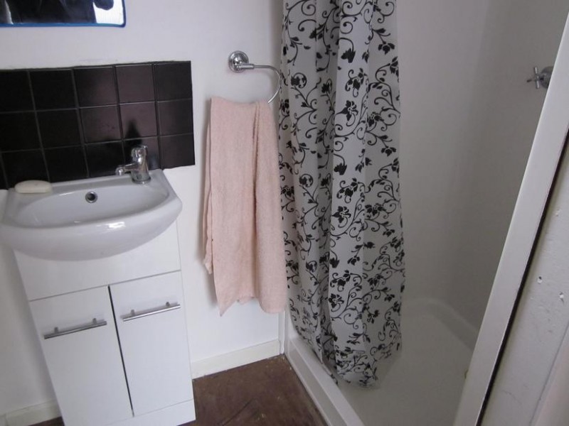 69 Fourth Avenue, Rosebud VIC 3939