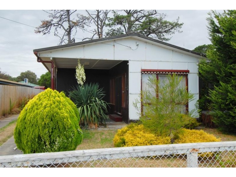 7 Capel Avenue, Rosebud West VIC 3940