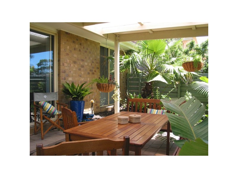 8 Baybreeze Court, Rosebud VIC 3939