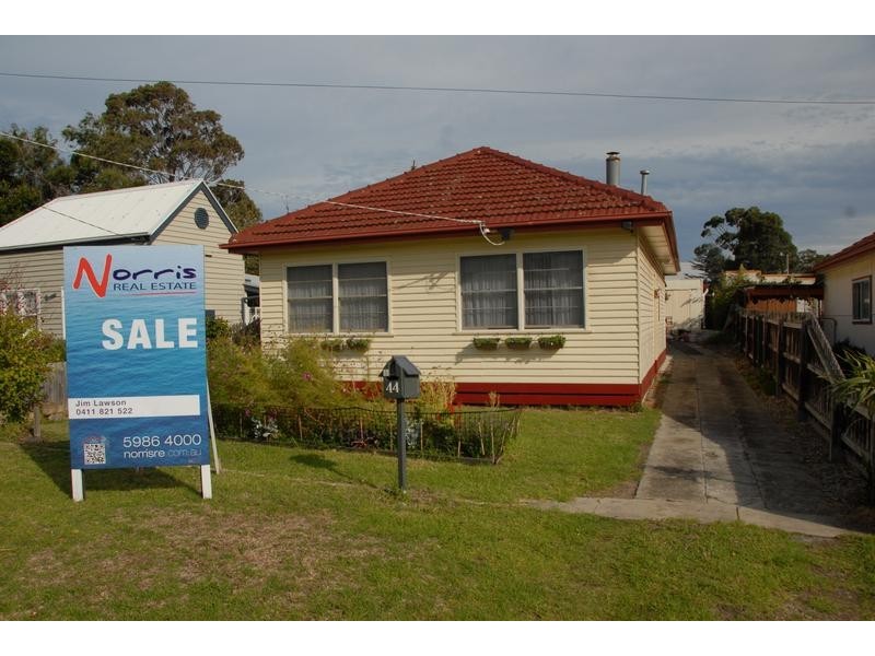 44 Second Avenue, Rosebud VIC 3939