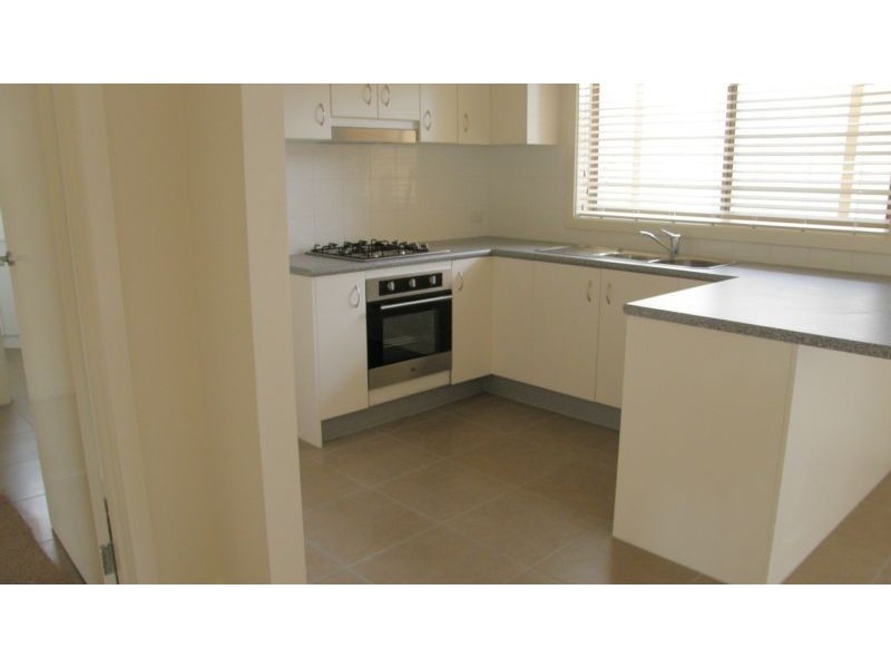 1/66 Balaka Court, Rosebud VIC 3939