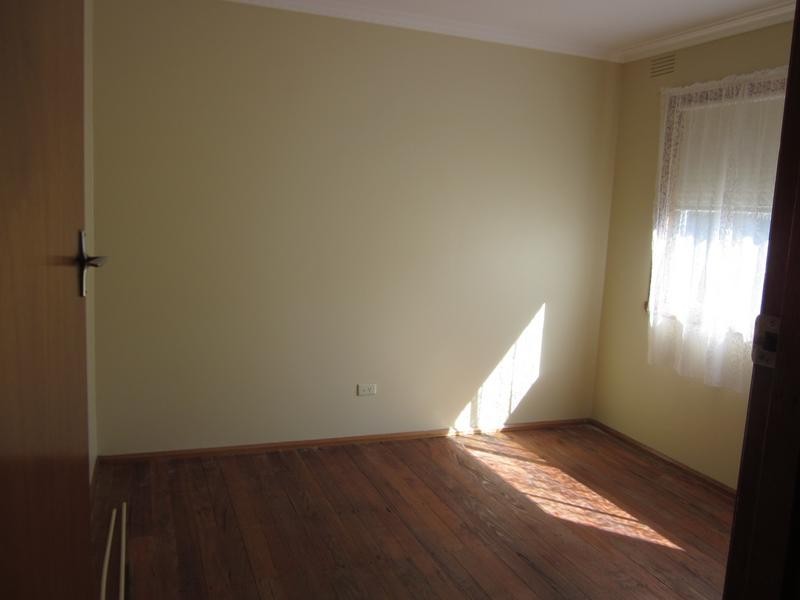 88 Fifth Avenue, Rosebud VIC 3939