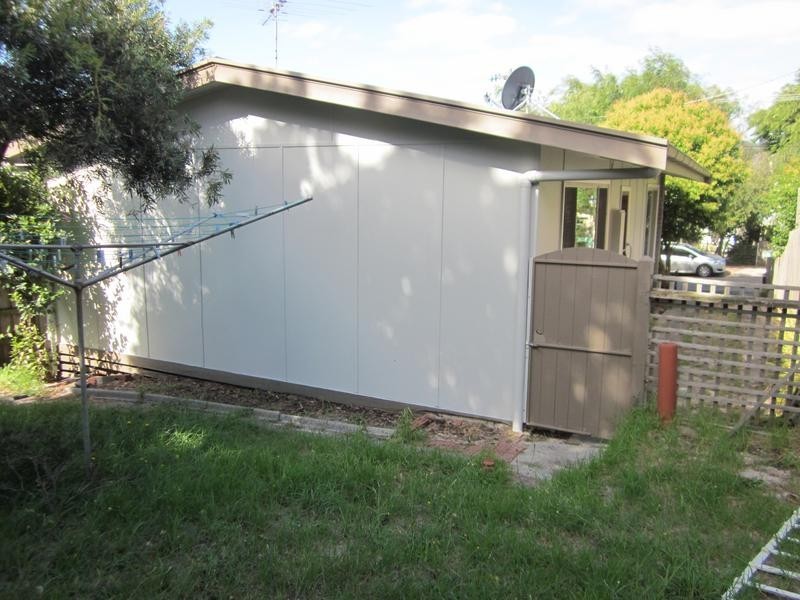 88 Fifth Avenue, Rosebud VIC 3939