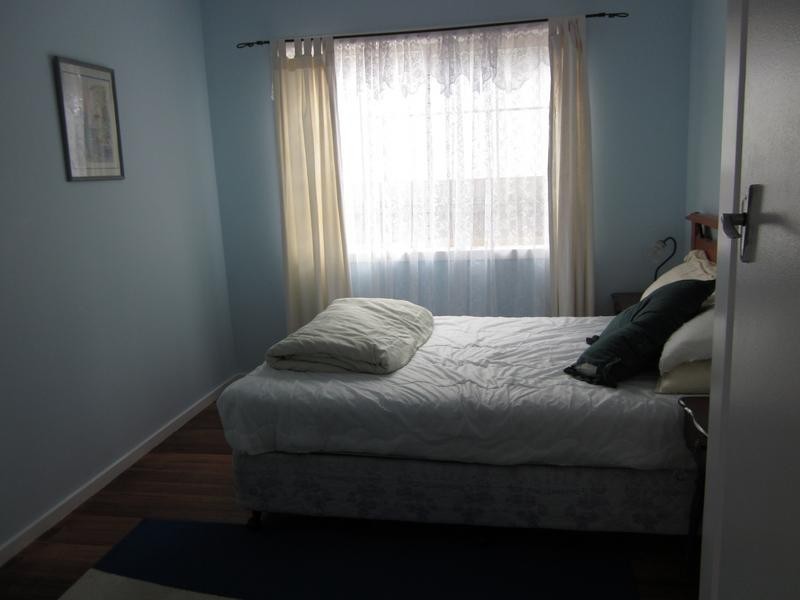 69 Fourth Avenue, Rosebud VIC 3939