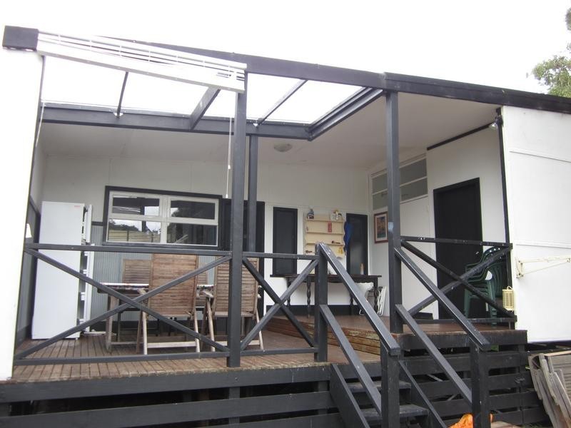 69 Fourth Avenue, Rosebud VIC 3939