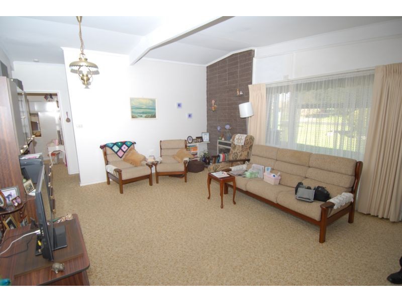 19 Wattle Road, Mccrae VIC 3938