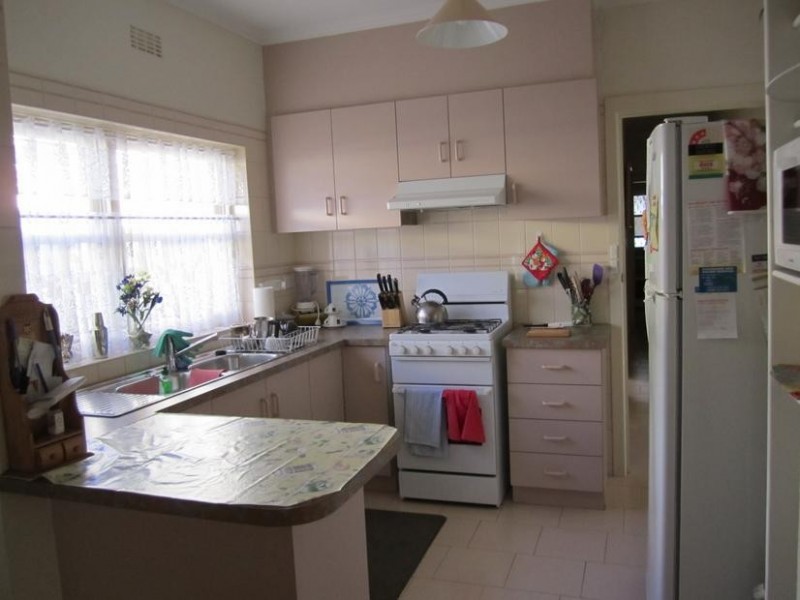 20 Second Avenue, Rosebud VIC 3939