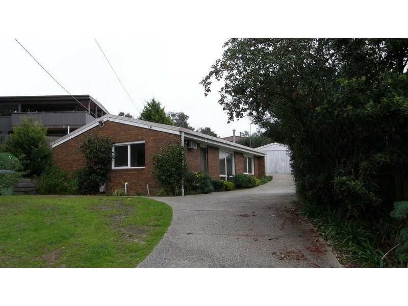 11 Attuna Crescent, Rosebud West VIC 3940