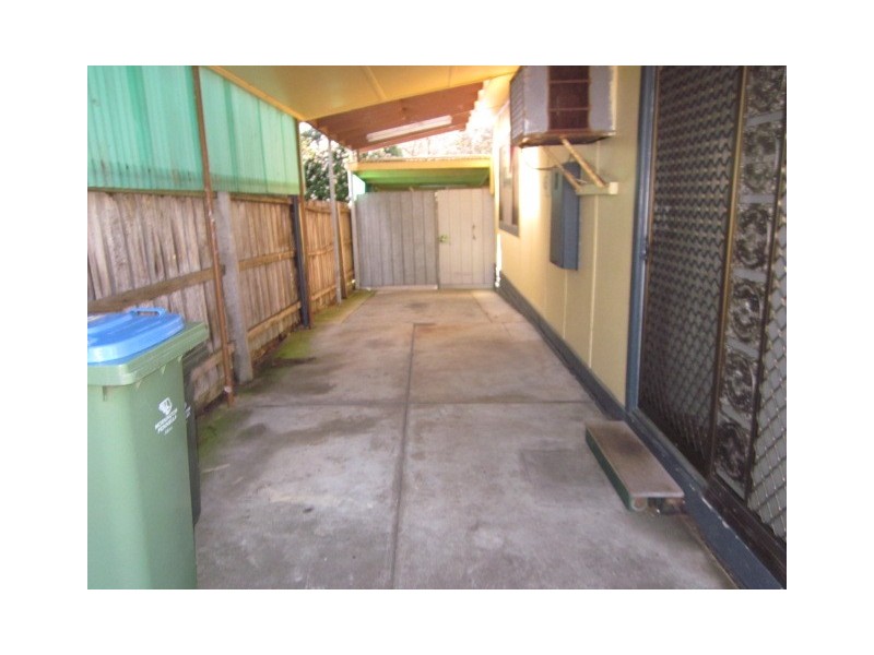 111 Ninth Avenue, Rosebud VIC 3939