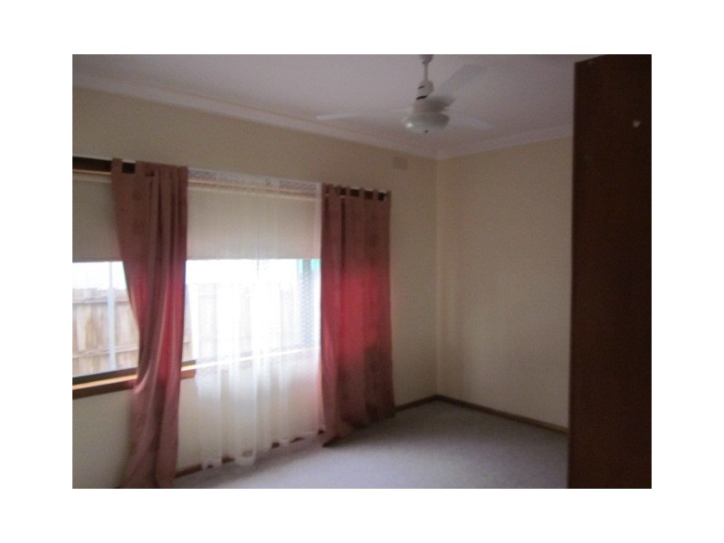 111 Ninth Avenue, Rosebud VIC 3939