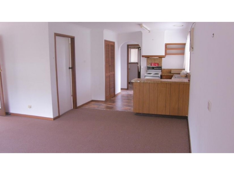 168 Eighth Avenue, Rosebud VIC 3939