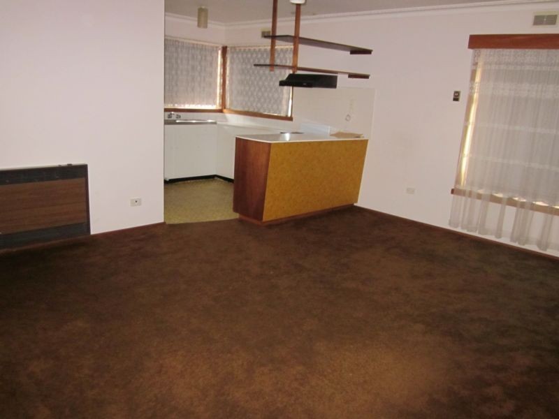 159 Seventh Avenue, Rosebud VIC 3939