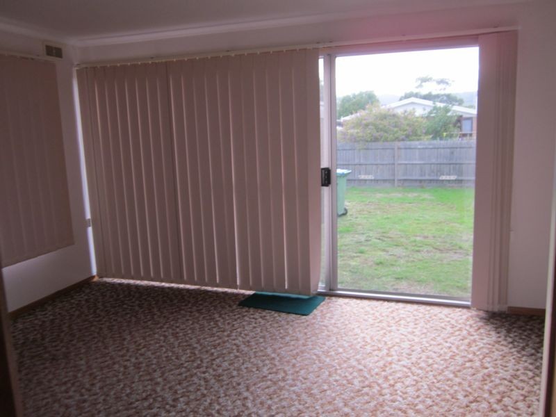 159 Seventh Avenue, Rosebud VIC 3939