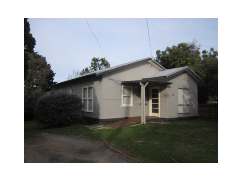 14 Murrowong Avenue, Rosebud VIC 3939