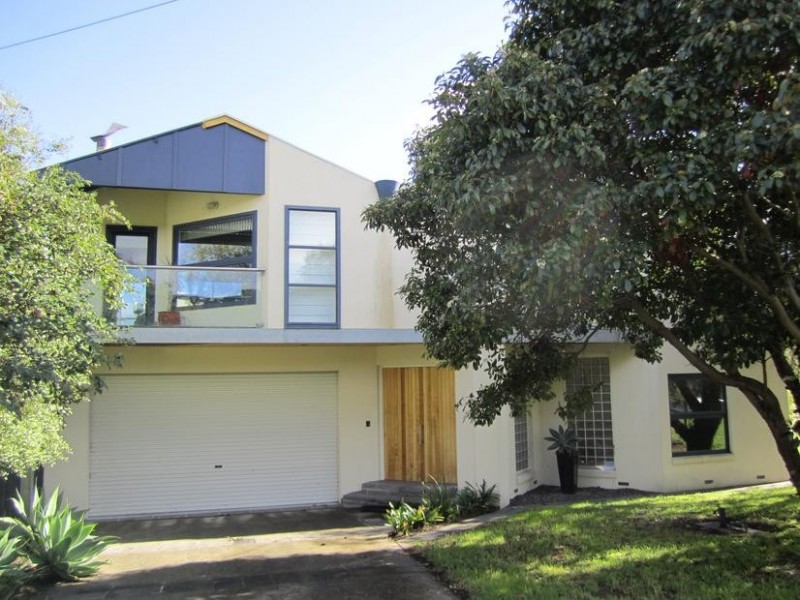 4 Armstrong Road, Mccrae VIC 3938