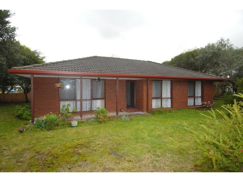 29 Adams Avenue, Rosebud VIC 3939