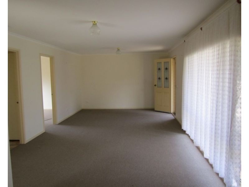 1A Lyon Street, Rosebud VIC 3939