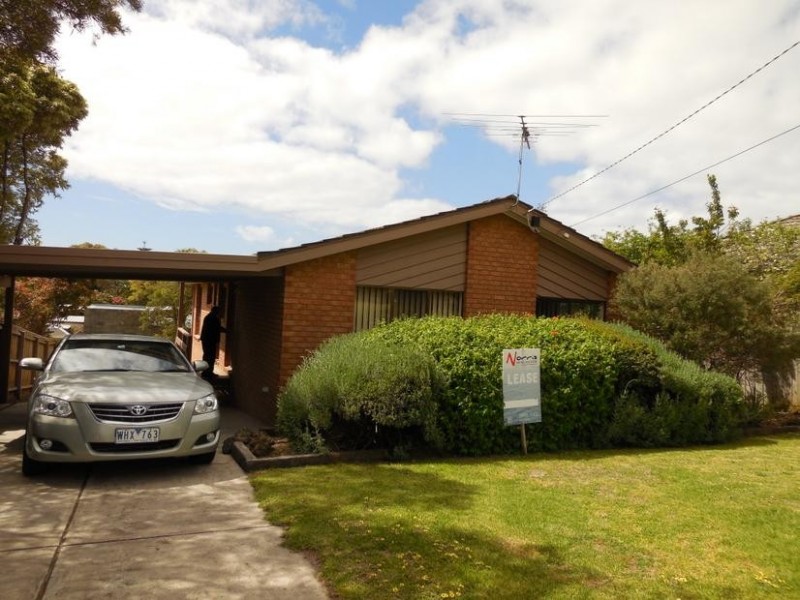 60 Tarwarri Avenue, Rosebud West VIC 3940