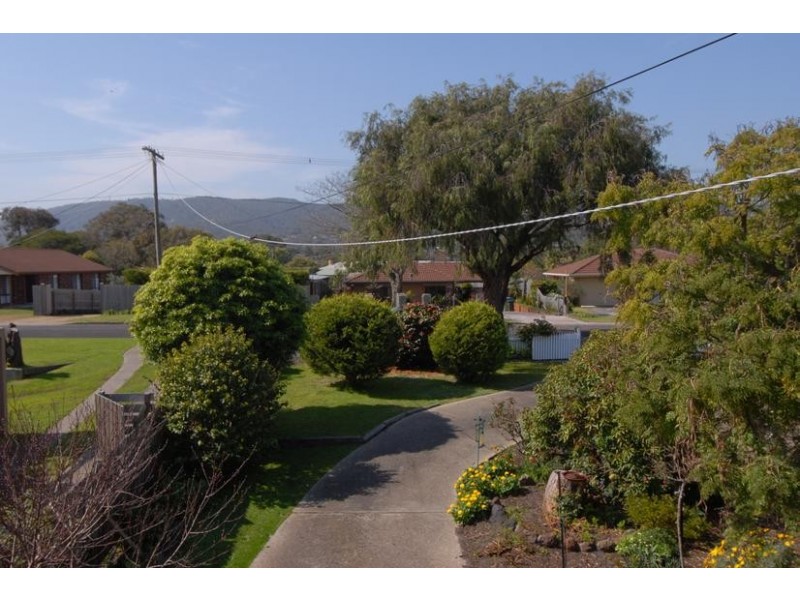 58 Leon Avenue, Rosebud VIC 3939