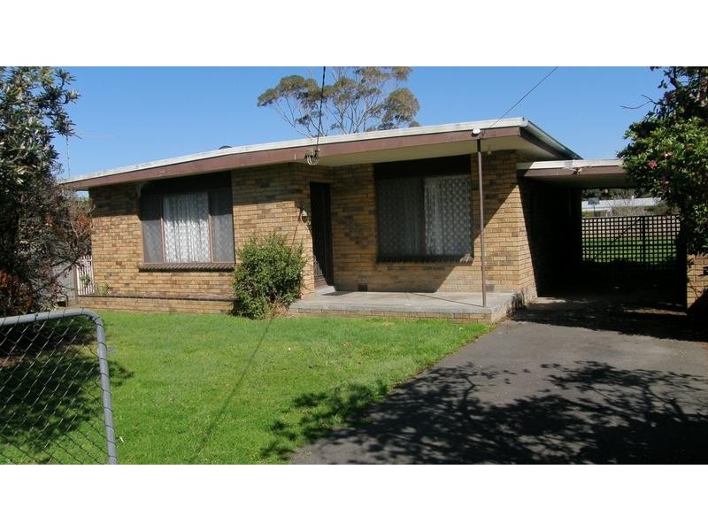 50 Kennington Road, Rosebud VIC 3939