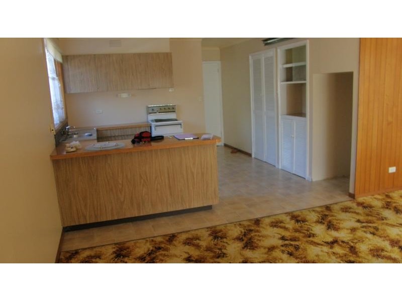 50 Kennington Road, Rosebud VIC 3939