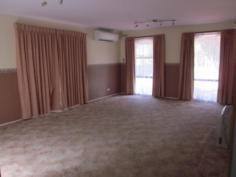 68 Ashendon Square, Rosebud VIC 3939