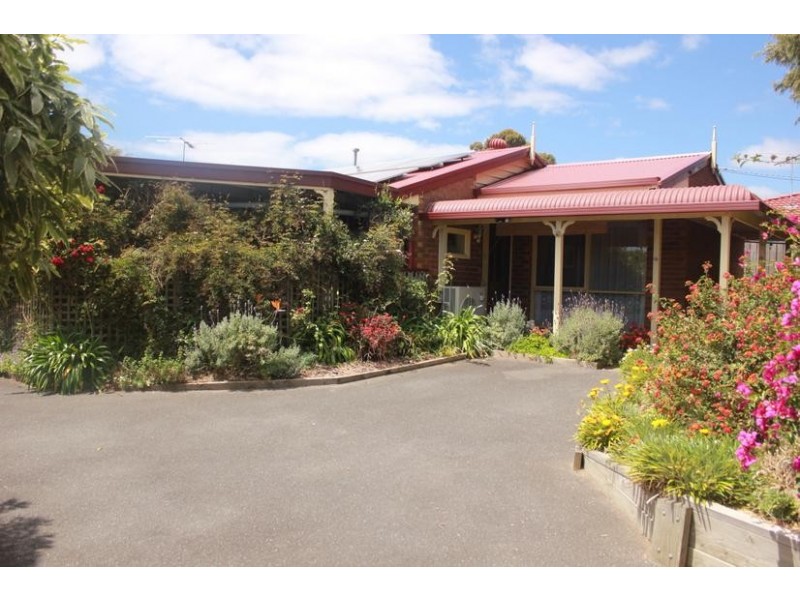 352 Eastbourne Road, Rosebud VIC 3939