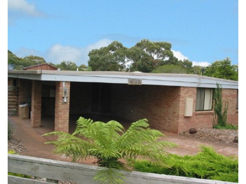 6 Leisure Way North, Rosebud VIC 3939