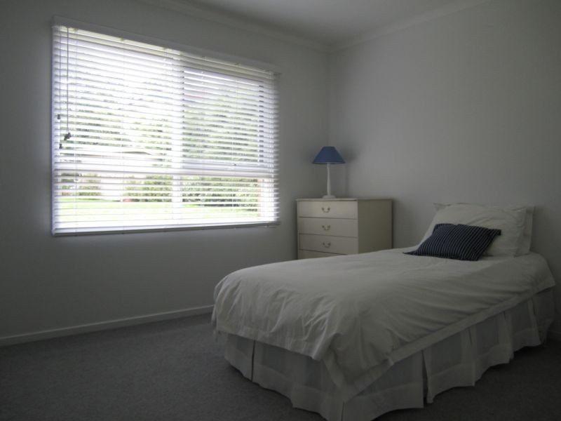 9 Chunar Grove, Mccrae VIC 3938