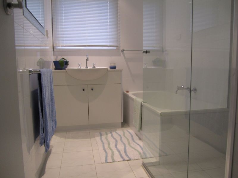 9 Chunar Grove, Mccrae VIC 3938