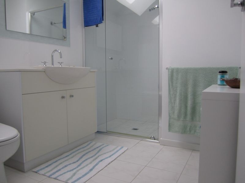 9 Chunar Grove, Mccrae VIC 3938