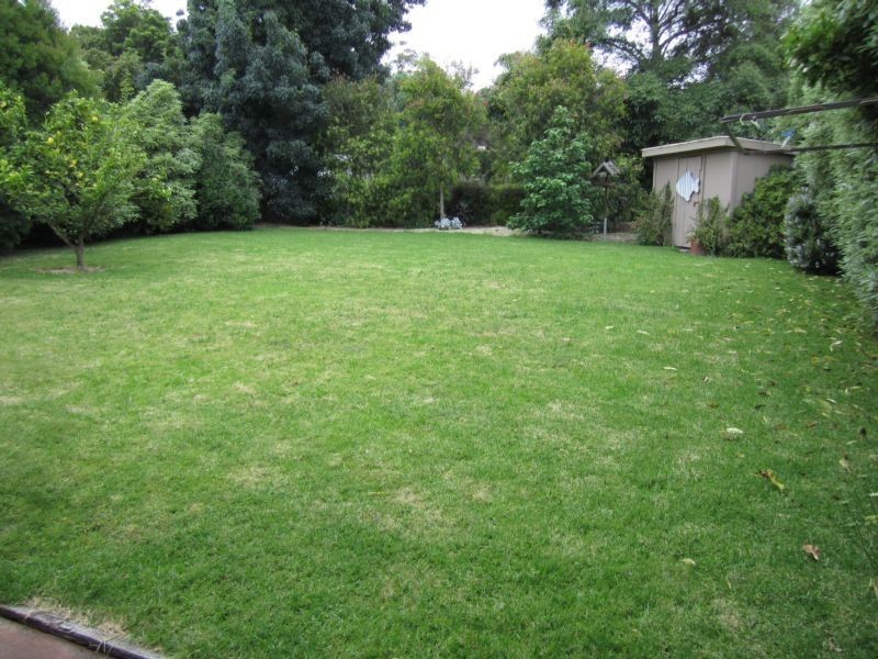 9 Chunar Grove, Mccrae VIC 3938