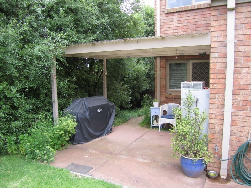 9 Chunar Grove, Mccrae VIC 3938