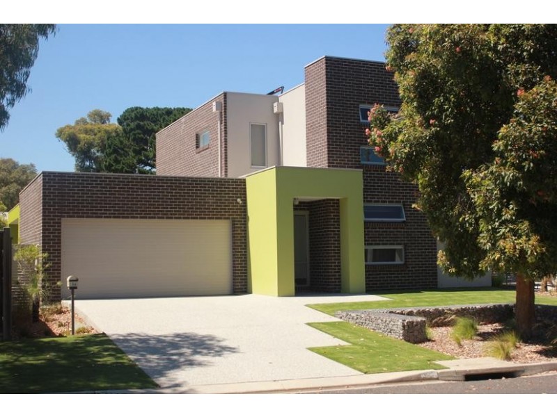 1A South Road, Mccrae VIC 3938