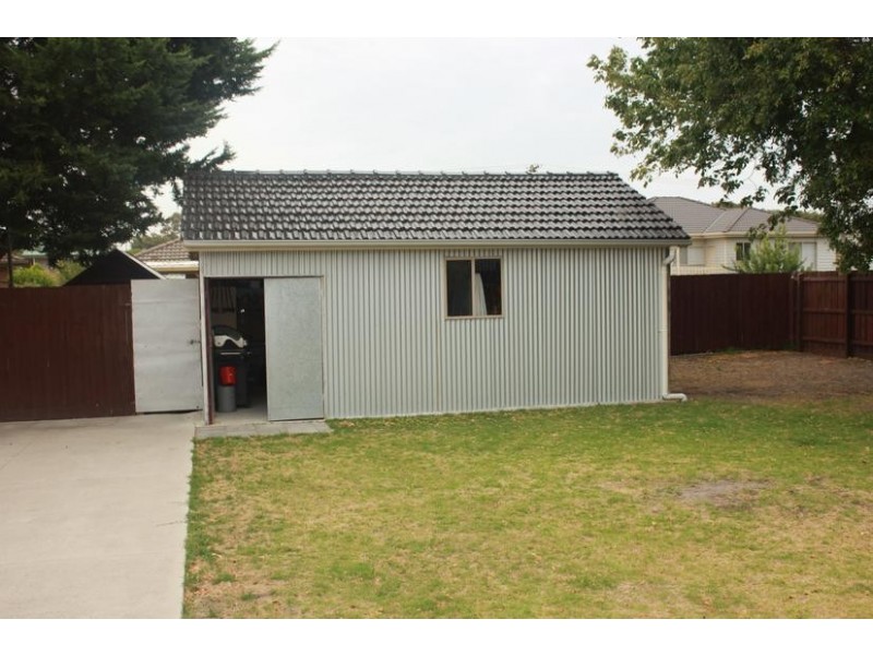 57 Swans Way, Rosebud West VIC 3940