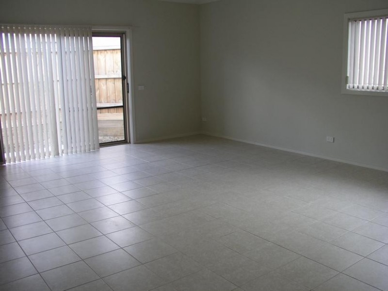 1/50 Austin Avenue, Mccrae VIC 3938