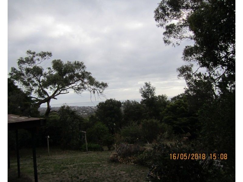 28 Somers Avenue, Mccrae VIC 3938