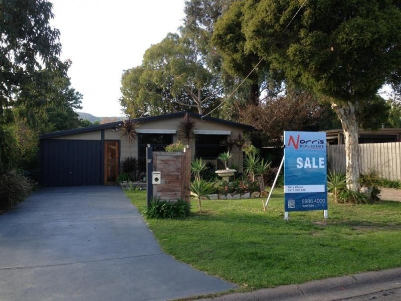 27 Woonton Street, Rosebud VIC 3939