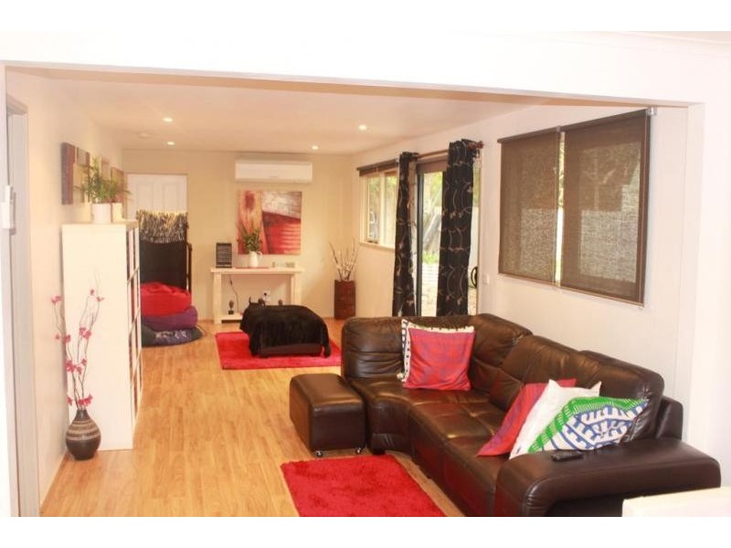 27 Woonton Street, Rosebud VIC 3939