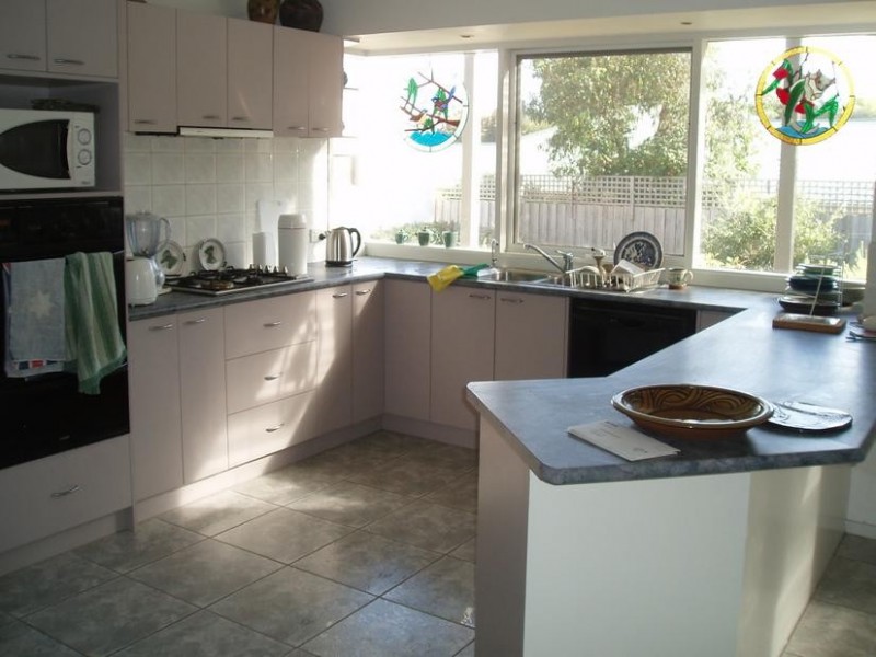 23 Dumossa Avenue, Rosebud VIC 3939