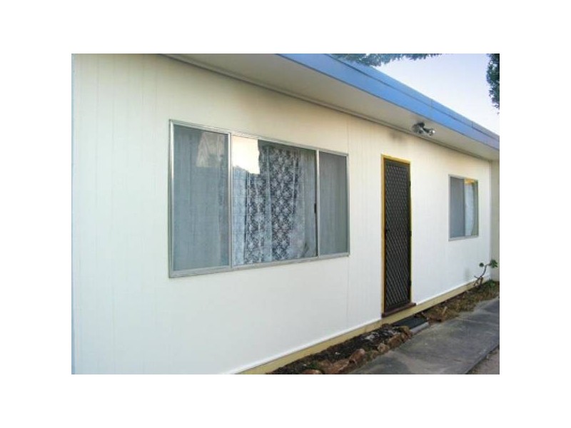 Chatfield Avenue, Rosebud West VIC 3940